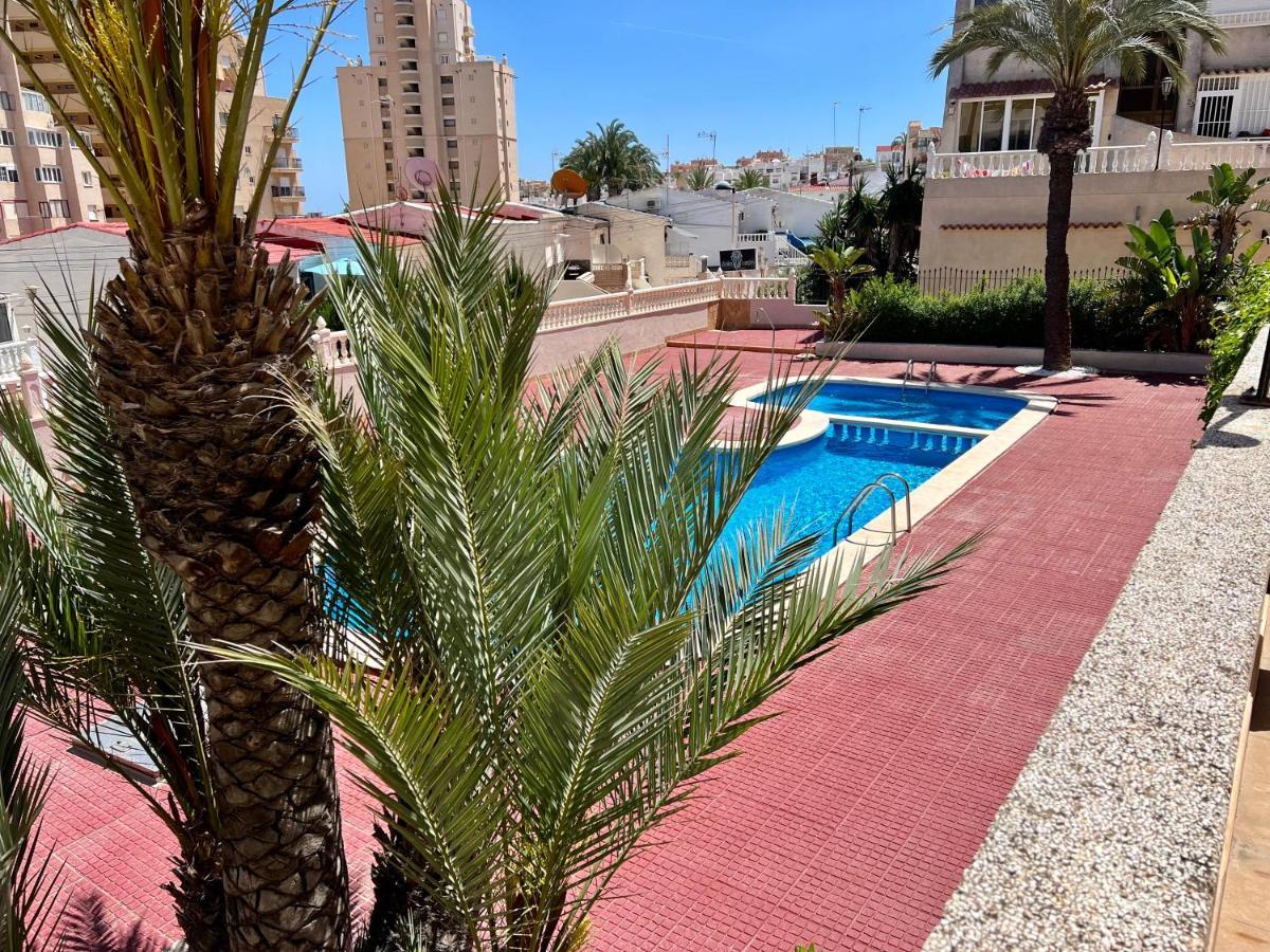 Apartment In La Mata Gabriele Торевьиа Экстерьер фото